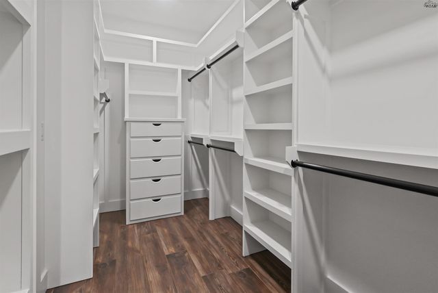 5211 STONE LAKE, Wichita Falls, TX 76310