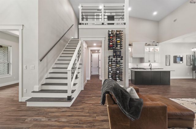 5211 STONE LAKE, Wichita Falls, TX 76310