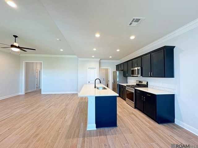 722 Bellegrove Square Ave, Baton Rouge, LA 70810