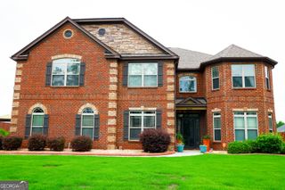 5626 Casa Blanca Lane, Atlanta, GA 30331
