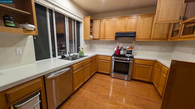 4124 Mattole Rd, Antioch, CA 94531