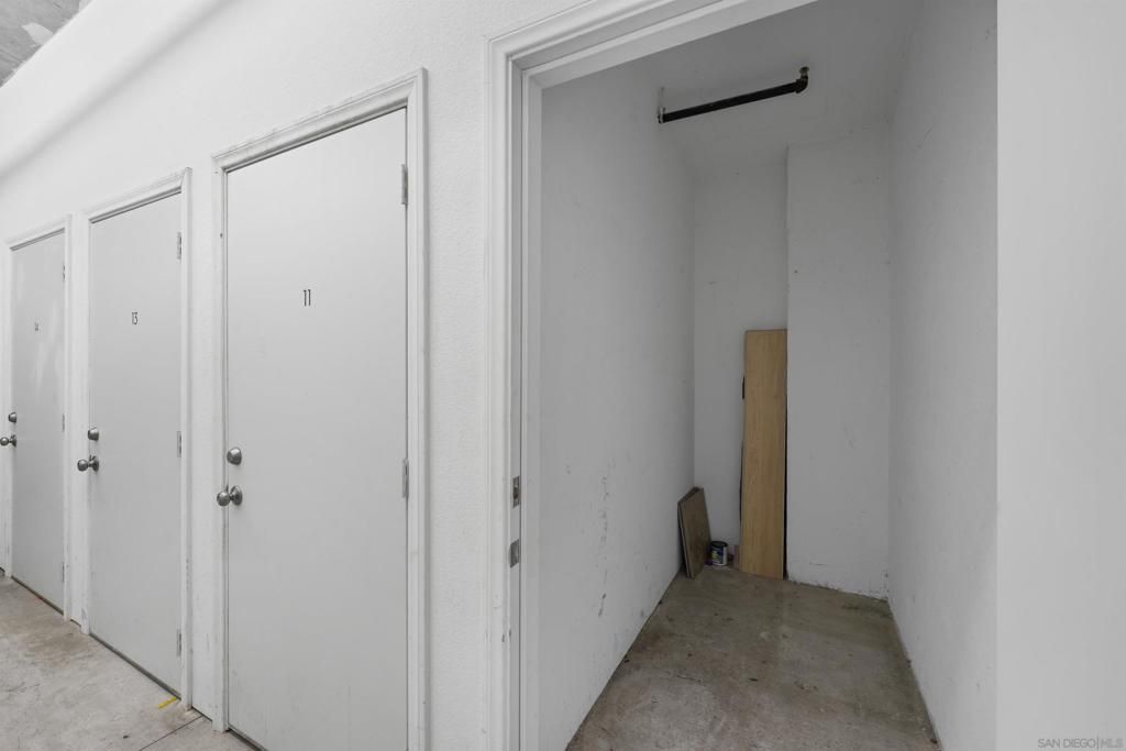 Image 34 of property listing at 924 Hornblend St 311, San Diego, CA 92109