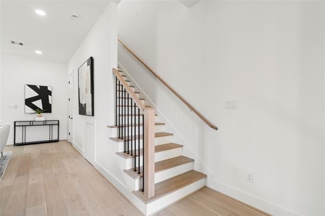 4110 Cortlandt Street, Houston, TX 77018