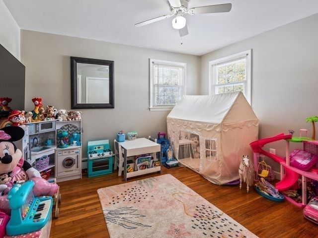 822 Shea St, Fitchburg, MA 01420