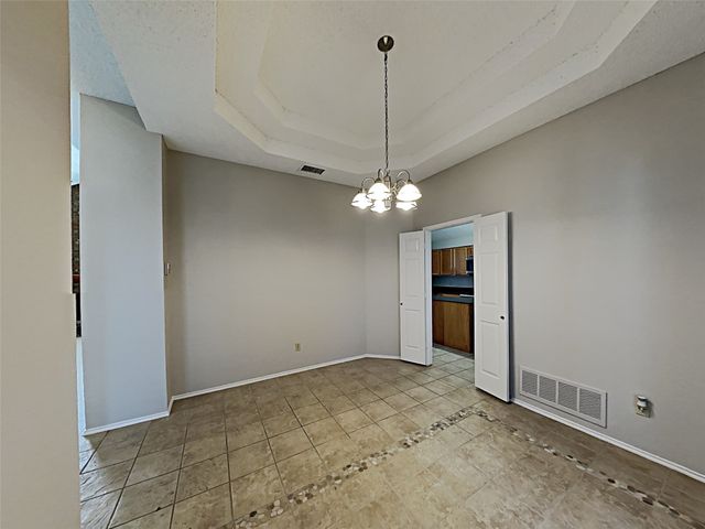 815 Mccomb Lane, Cedar Hill, TX 75104