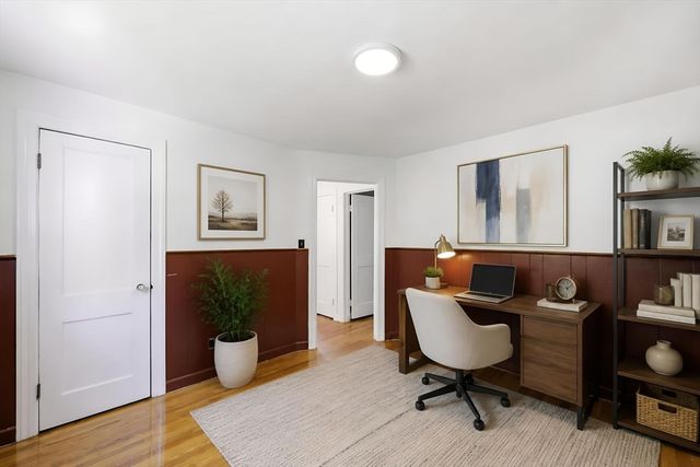 22 Dartmouth St, South Hadley, MA 01075
