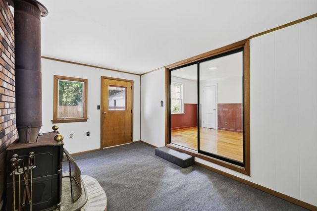 22 Dartmouth St, South Hadley, MA 01075