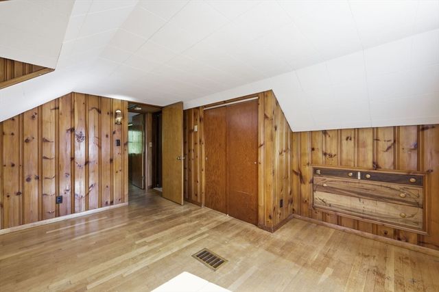 22 Dartmouth St, South Hadley, MA 01075