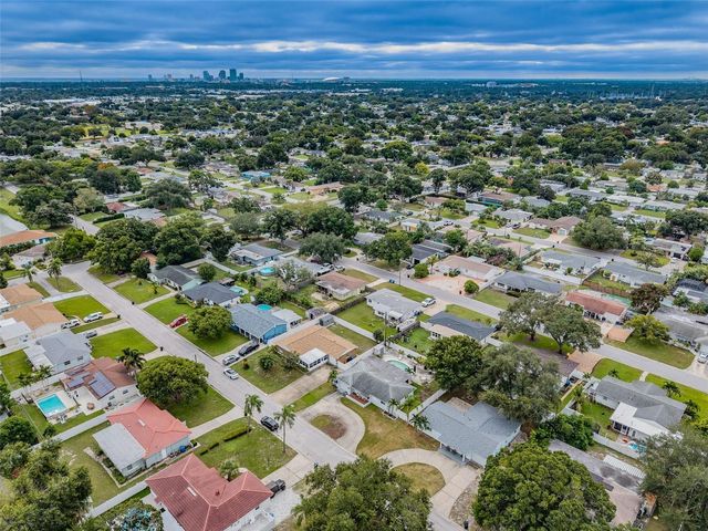 4460 33RD AVENUE N, St Petersburg, FL 33713