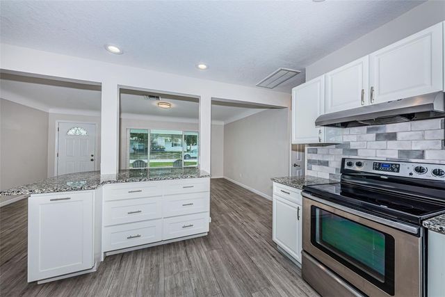 4460 33RD AVENUE N, St Petersburg, FL 33713