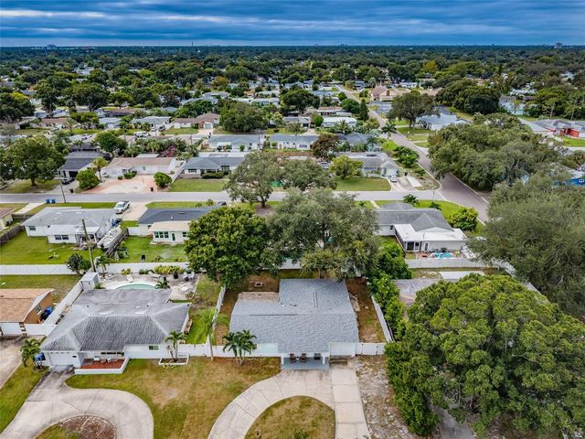 4460 33RD AVENUE N, St Petersburg, FL 33713