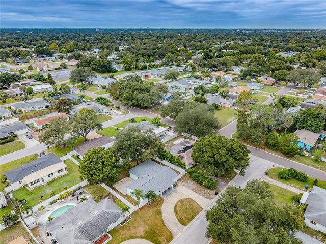 4460 33RD AVENUE N, St Petersburg, FL 33713