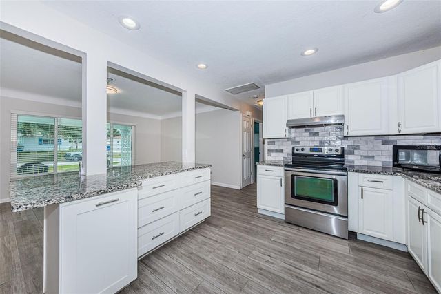 4460 33RD AVENUE N, St Petersburg, FL 33713