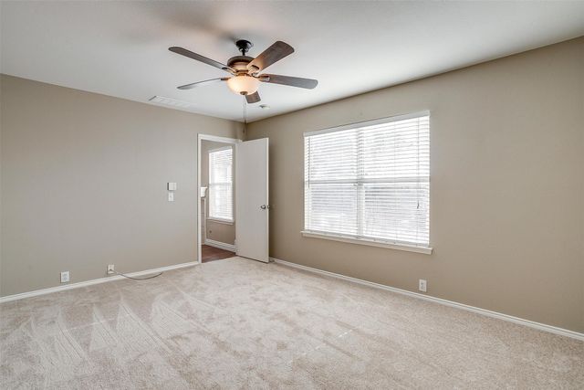 8304 Horse Whisper Lane, Fort Worth, TX 76131