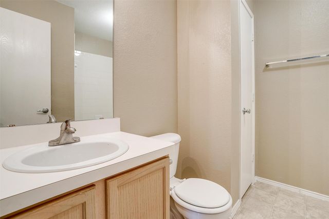 8304 Horse Whisper Lane, Fort Worth, TX 76131