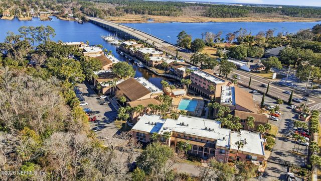 5375 ORTEGA FARMS Boulevard 515, Jacksonville, FL 32210