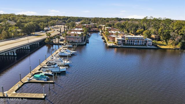 5375 ORTEGA FARMS Boulevard 515, Jacksonville, FL 32210