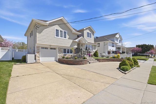 827 Channel Road, Lido Beach, NY 11561