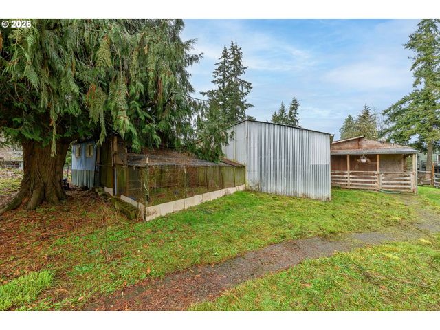 35267 S Acer Ln, Molalla, OR 97038