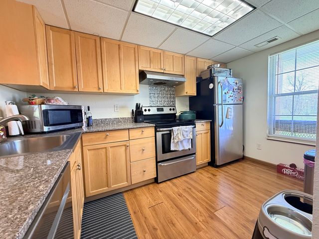 612 E Campus Drive A-1, Carbondale, IL 62901