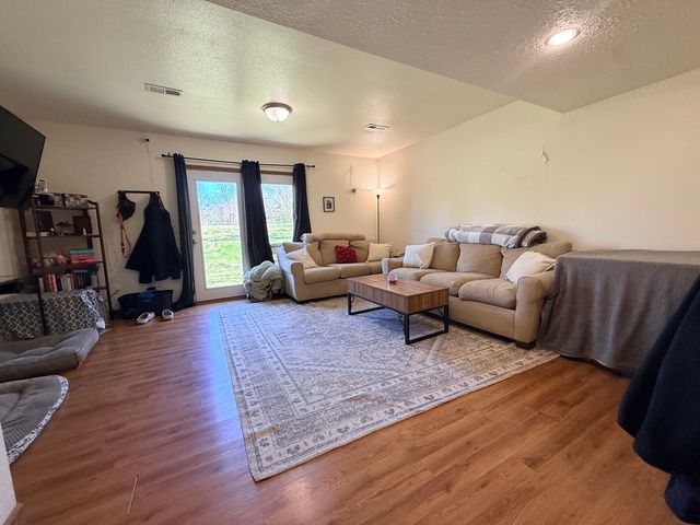 612 E Campus Drive A-1, Carbondale, IL 62901