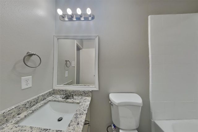 2519 Fox Water Drive, Spring, TX 77386