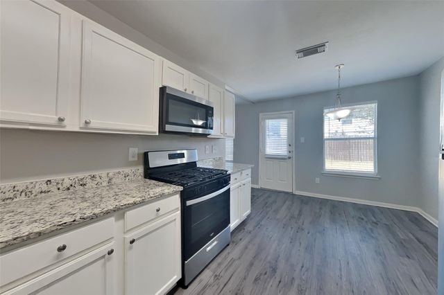 2519 Fox Water Drive, Spring, TX 77386