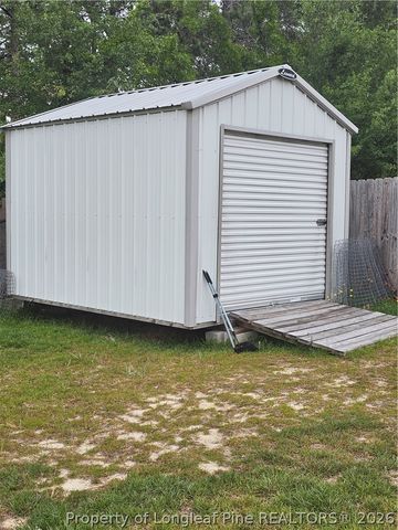 5708 Spreading Branch Rd Road, Hope Mills, NC 28348