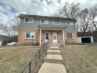 508 Shadyside Circle, Hopkins, MN 55343
