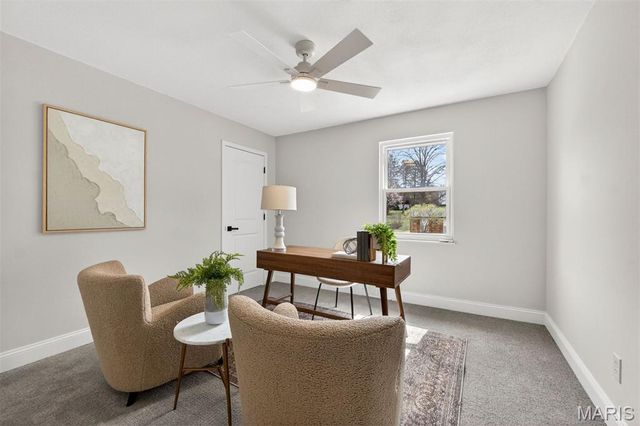 13237 Fairoyal Drive, Des Peres, MO 63131