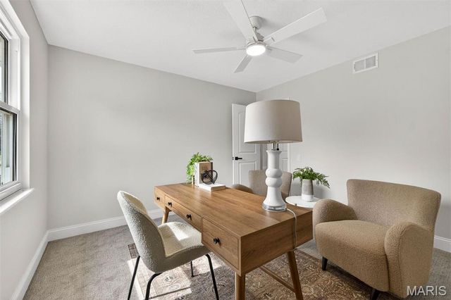 13237 Fairoyal Drive, Des Peres, MO 63131