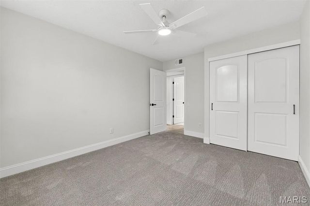 13237 Fairoyal Drive, Des Peres, MO 63131