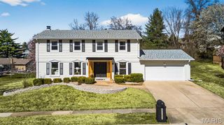 13237 Fairoyal Drive, Des Peres, MO 63131