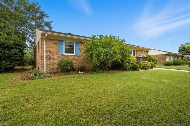 813 Ray Place, Virginia Beach, VA 23454