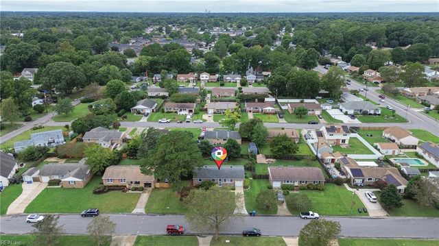 813 Ray Place, Virginia Beach, VA 23454