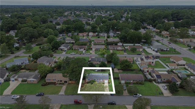 813 Ray Place, Virginia Beach, VA 23454