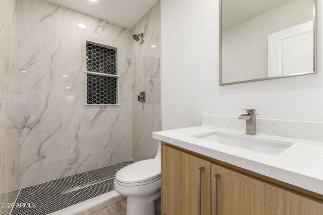 6721 E MCDOWELL Road 302c, Scottsdale, AZ 85257