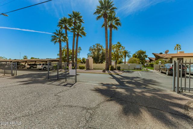 6721 E MCDOWELL Road 302c, Scottsdale, AZ 85257