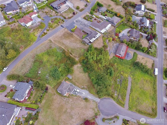 38063 Fawn Road NE, Hansville, WA 98340
