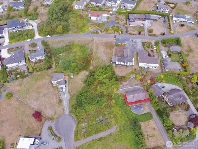 38063 Fawn Road NE, Hansville, WA 98340