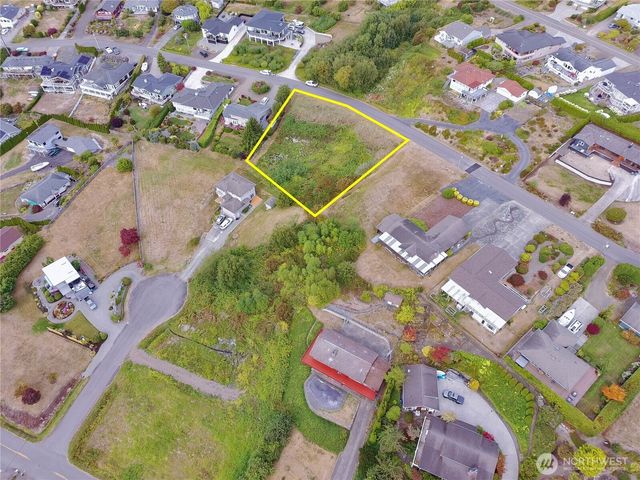 38063 Fawn Road NE, Hansville, WA 98340