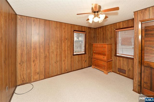 4-16 Plaza Road, Fair Lawn, NJ 07410