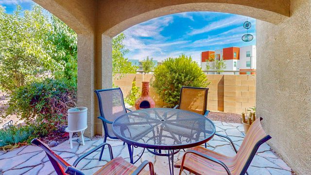 5601 Addis Drive SE, Albuquerque, NM 87106