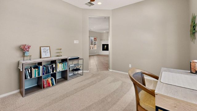 5601 Addis Drive SE, Albuquerque, NM 87106