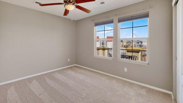 5601 Addis Drive SE, Albuquerque, NM 87106