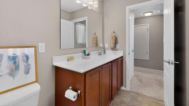 5601 Addis Drive SE, Albuquerque, NM 87106