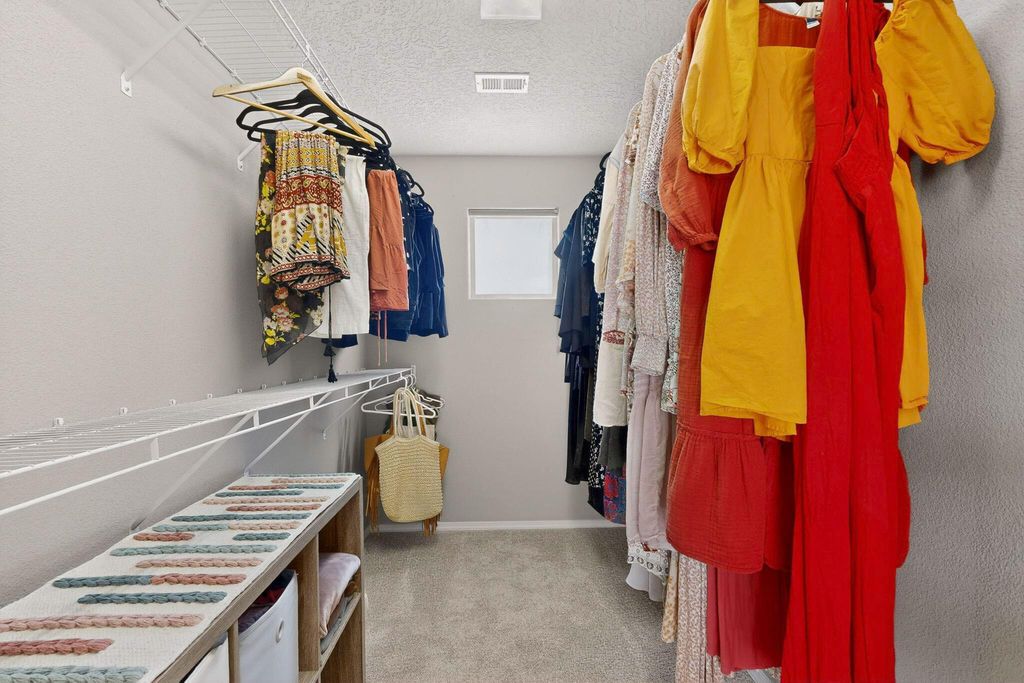 Image 26 of property listing at 5601 Addis Drive SE, Albuquerque, NM 87106