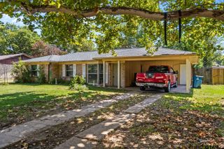 309 Henderson, Mt Pleasant, TX 75455