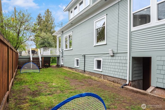 5023 SW Prince Street, Seattle, WA 98116