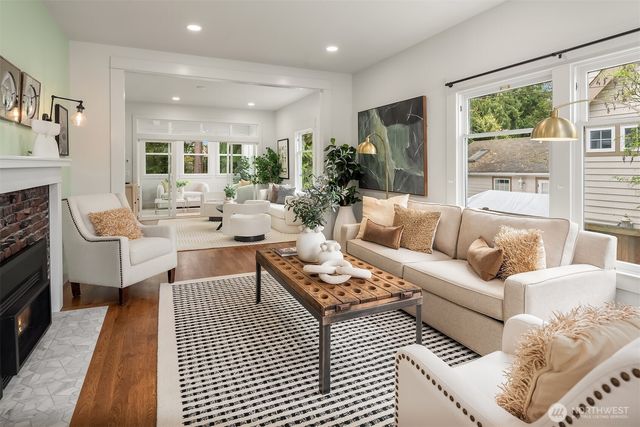 5023 SW Prince Street, Seattle, WA 98116